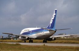 ANK エアーニッポン　B737-200 ダイキャストモデル　1/200 全日空商事 1/200 ANA エアーニッポン(ANK) ボーイングB737-700