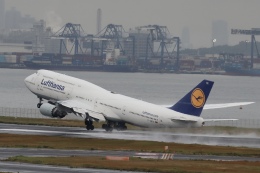 航空フォト：D-ABYK ルフトハンザドイツ航空 747-8