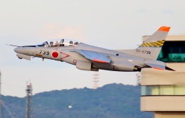 TA27さんが、名古屋飛行場で撮影した航空自衛隊 T-4の航空フォト（飛行機 写真・画像）