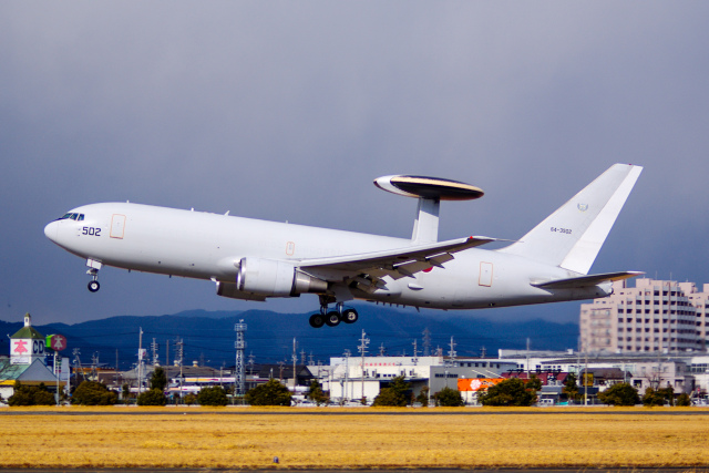 ブルーブッシュ / 709（ボーイング(Boeing) 浜松基地 航空フォト