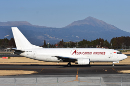 H.YUSHINさんが、鹿児島空港で撮影したアジア・カーゴ・エアライン 737-3G7(F)の航空フォト（飛行機 写真・画像）