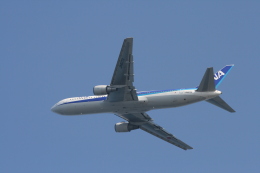 yasunori0624さんが、関西国際空港で撮影した全日空 767-381の航空フォト（飛行機 写真・画像）