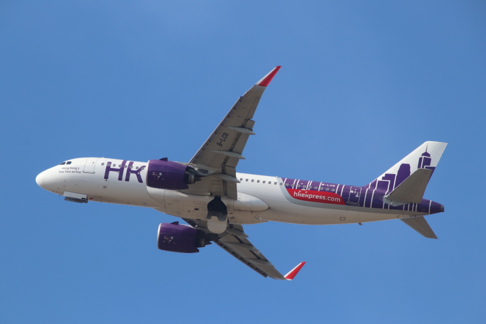 香港エクスプレス Airbus A320neo B-LCR 仙台空港 航空フォト