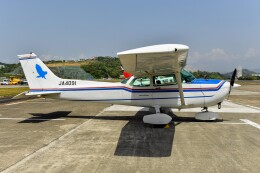 デデゴンさんが、南紀白浜空港で撮影した日本個人所有 172P Skyhawkの航空フォト（飛行機 写真・画像）