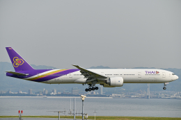 タイ国際航空 機材一覧 運用中 ボーイング777-300 | FlyTeam