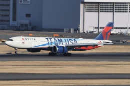 LBW品‼️デルタ航空A330-900neo Team USA特別塗装機❣️ 640x640.jpg