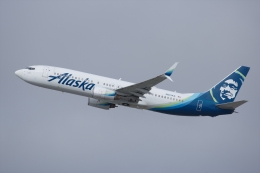 アラスカ航空　Alaska Airlines 737-800 Las Vegas-Bound Alaska Airlines Boeing 737-800 Returns To