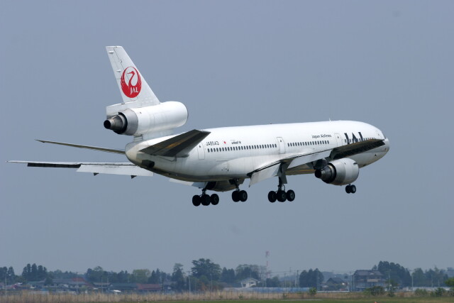 機体記号 : JA8543 (JAL) 航空フォト(飛行機 写真・画像