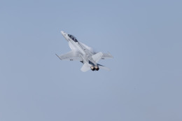 Airsky様 機体記号 : 166918 (アメリカ海軍) 航空フォト(飛行機 写真