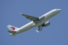 apphgさんが、静岡空港で撮影した中国東方航空 A320-251Nの航空フォト（飛行機 写真・画像）