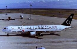 スターアライアンス」特別塗装機 アシアナ航空 (767-300