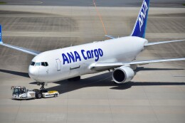 B767playerさんが、羽田空港で撮影した全日空 767-316F/ERの航空フォト（飛行機 写真・画像）