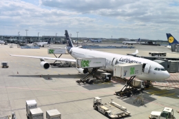 あおいそらさんが、フランクフルト国際空港で撮影したルフトハンザドイツ航空 A340-313Xの航空フォト（飛行機 写真・画像）