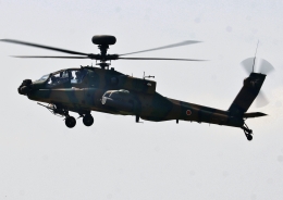 ビッグジョンソンさんが、築城基地で撮影した陸上自衛隊 AH-64Dの航空フォト（飛行機 写真・画像）
