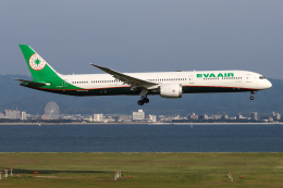 エバー航空 Boeing 787-10 ※最終値下げ 2023】この発券で唯一！787-10のロイヤルローレルクラス - 空と