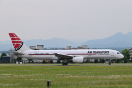 横田基地 ボーイング757 航空フォト(飛行機 写真・画像
