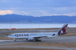 カタール航空 エアバスA330-200 航空フォト(飛行機 写真・画像