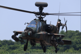 nao✈︎さんが、高遊原分屯地で撮影した陸上自衛隊 AH-64Dの航空フォト（飛行機 写真・画像）
