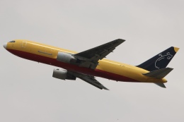 航空フォト：SP-MRE スカイ・タクシー 767-200