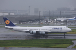 航空フォト：D-ABYO ルフトハンザドイツ航空 747-8