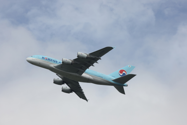 航空フォト：HL7627 大韓航空 A380