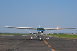 F.YUKIHIDEさんが、岡南飛行場で撮影した日本個人所有 172P Skyhawkの航空フォト（飛行機 写真・画像）