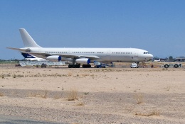 航空フォト：D-AIEL ルフトハンザ・テクニーク A340-300