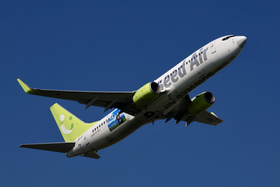 ソラシド エア Boeing 737-800 JA812X 羽田空港 航空フォト | by