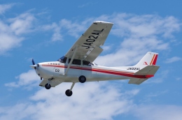 みどさんが、岡南飛行場で撮影した朝日航空 172S Skyhawk SPの航空フォト（飛行機 写真・画像）