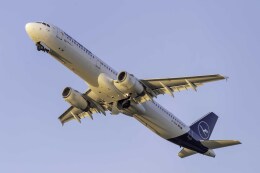 jr2rqcさんが、ワルシャワ・フレデリック・ショパン空港で撮影したルフトハンザドイツ航空 A321-231の航空フォト（飛行機 写真・画像）