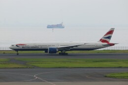 SIさんが、羽田空港で撮影したブリティッシュ・エアウェイズ 777-336/ERの航空フォト（飛行機 写真・画像）