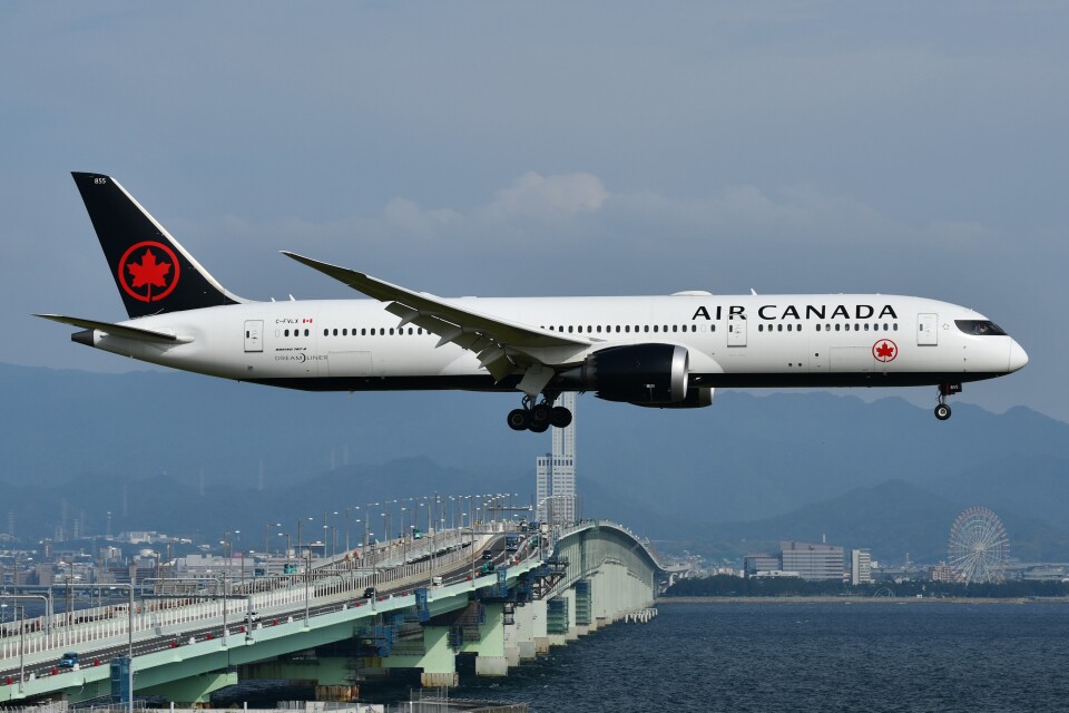 エア・カナダ Boeing 787-9 C-FVLX 関西国際空港 航空フォト