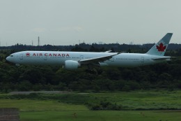 Roundflatさんが、成田国際空港で撮影したエア・カナダ 777-333/ERの航空フォト（飛行機 写真・画像）