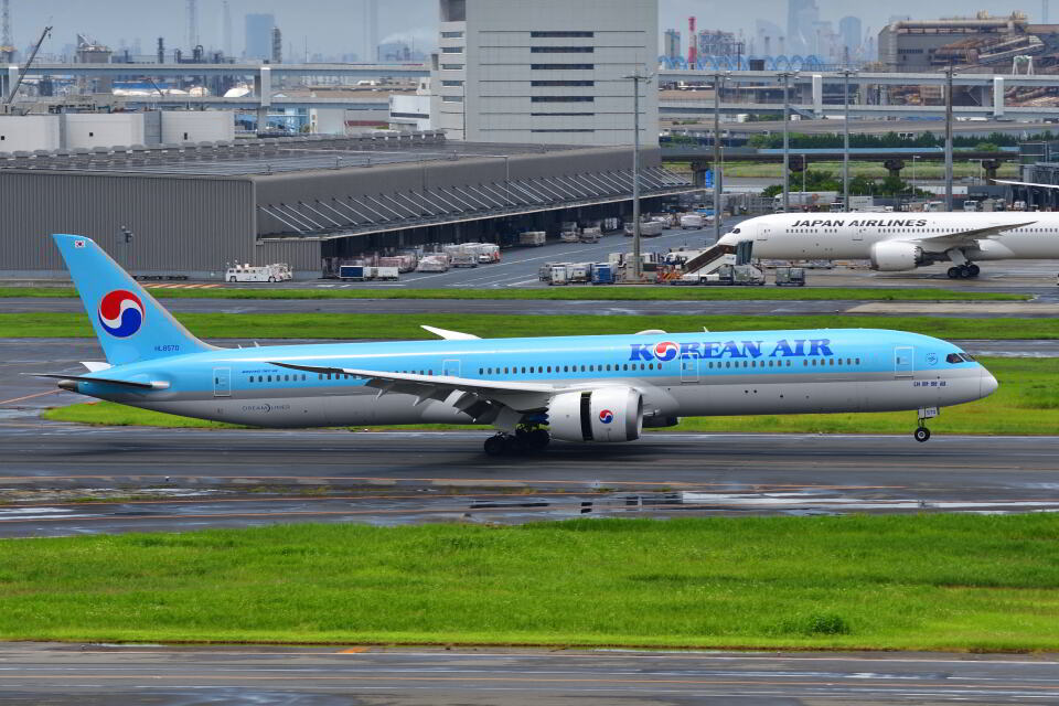 大韓航空 Boeing 787-10 HL8570 羽田空港 航空フォト | by 天心