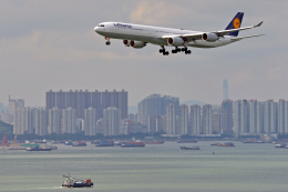 航空フォト：D-AIHQ ルフトハンザドイツ航空 A340-600