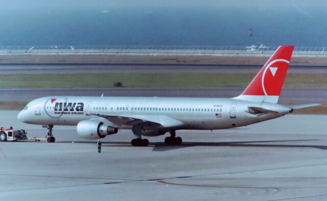 ノースウエスト エアバスA320ceo ファミリー 航空フォト(飛行機