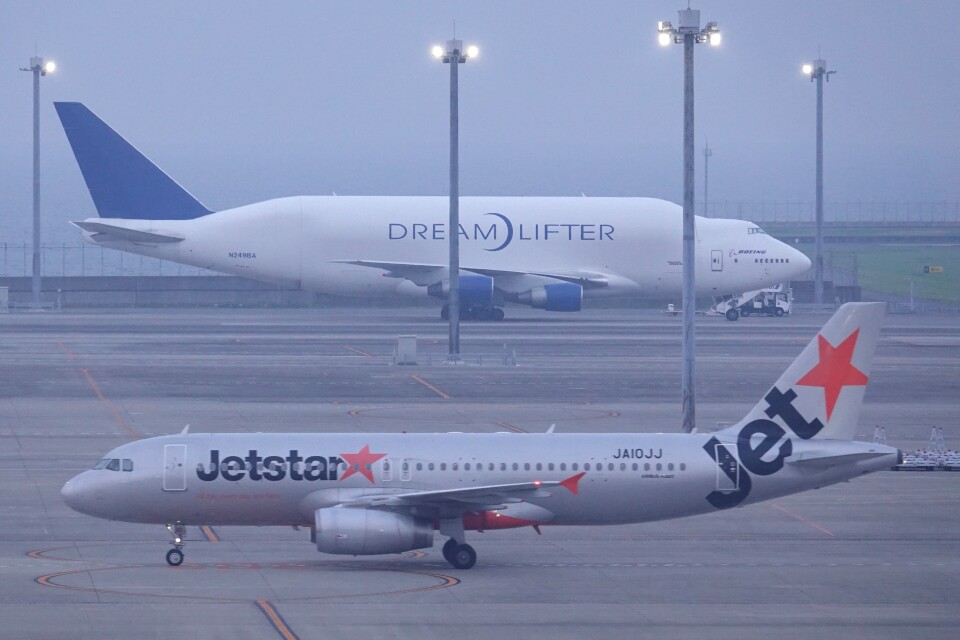 ジェットスター・ジャパン Airbus A320 JA10JJ 中部国際空港