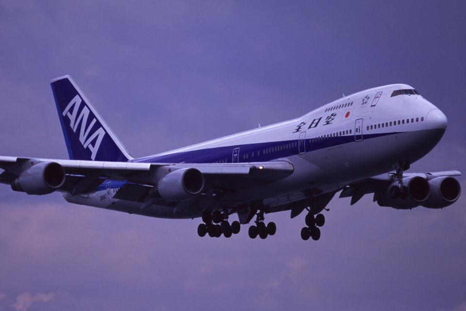 全日空 Boeing 747SR JA8147 関西国際空港 航空フォト | by S