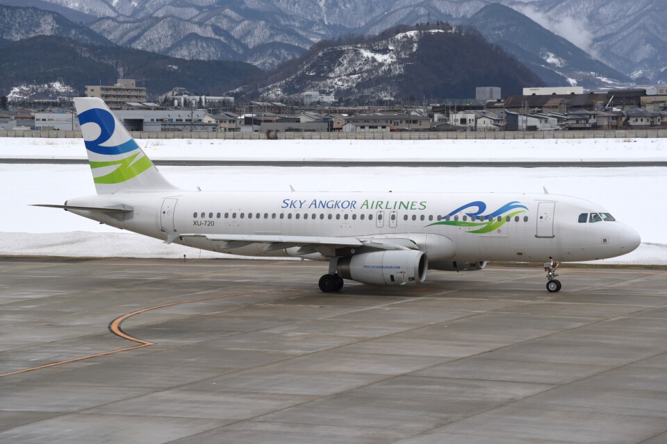 アジア航空フィリピン Aviator Story A320-232 LY-MLK | Airbus A320-232 | Transavia (Avion Express) | Jimmy