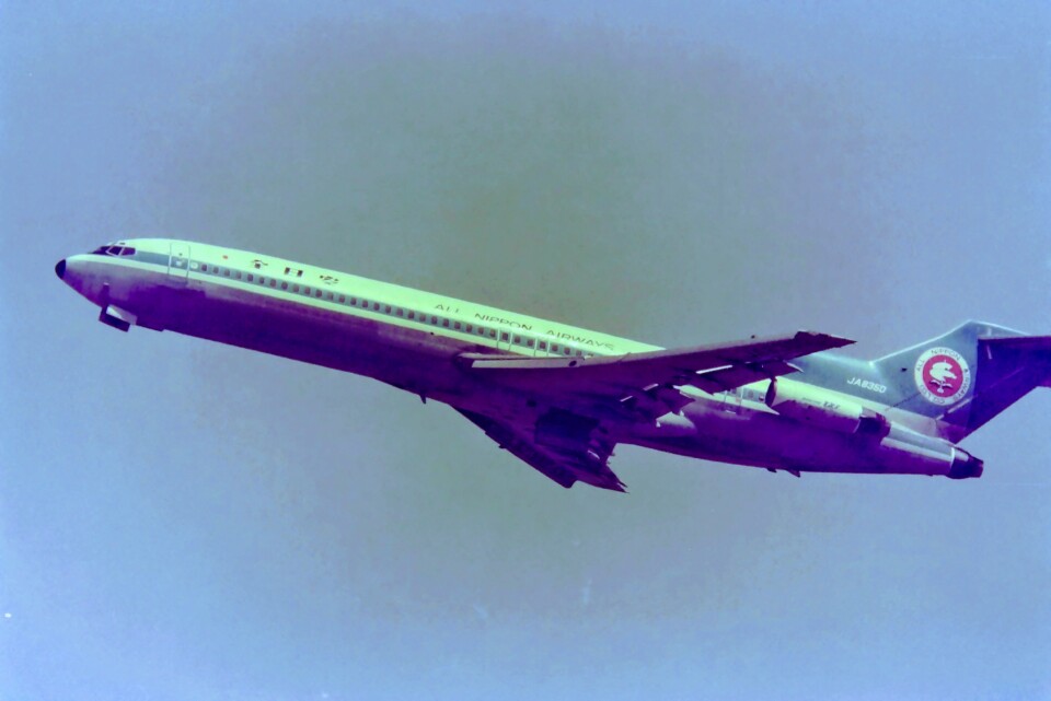 全日空 Boeing 727-200 JA8350 名古屋飛行場 航空フォト | by
