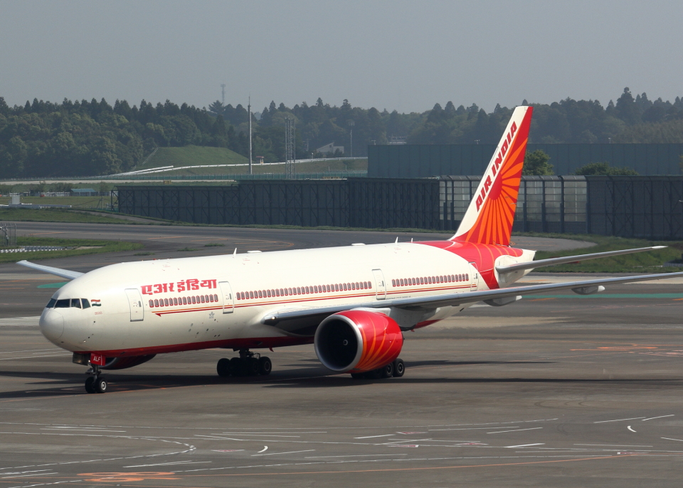 エア・インディア Boeing 777-200 VT-ALF 成田国際空港 航空