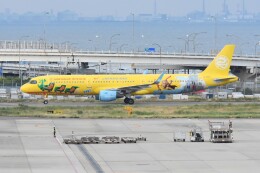 M.Tさんが、関西国際空港で撮影した吉祥航空 A321-211の航空フォト（飛行機 写真・画像）