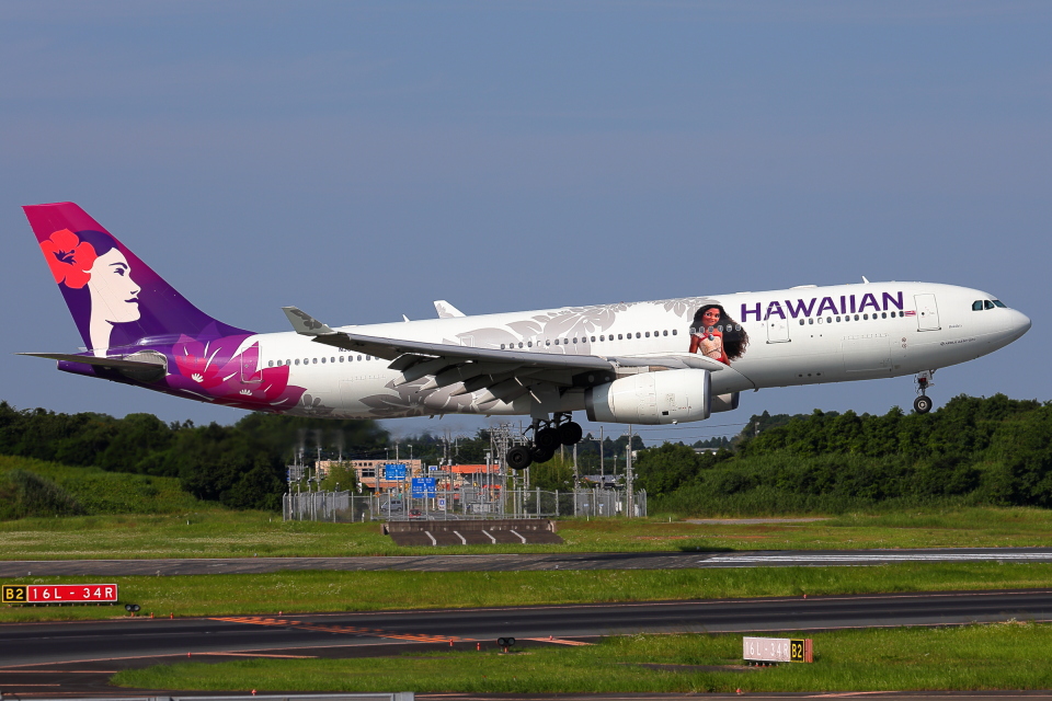 HAWAIIAN AIRLINES A330-200 ハワイアン航空 エアバス ハワイアン航空 Airbus A330-200 N381HA 成田国際空港 航空