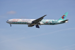 Museum in the Sky」特別塗装機 中国東方航空 (777-300 | B-7349