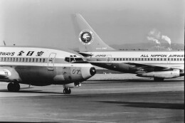 1974年撮影 航空フォト(飛行機 写真・画像)