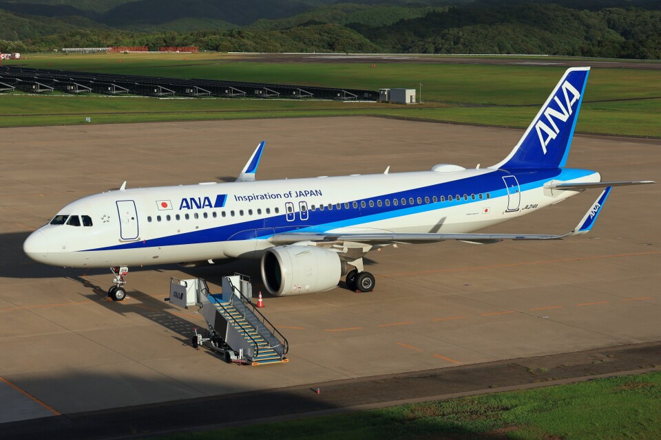 航空機・ヘリコプター ANA A320neo JA211A 楽天ランキング1位】 for Cabin) with ( JA220A Airways Nippon