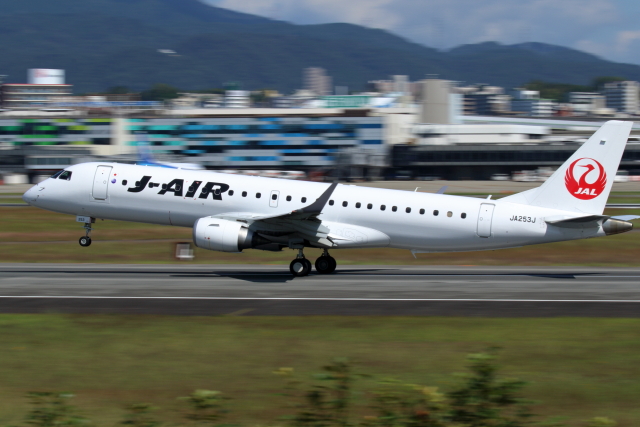 エアカライベス A350XWB エアバスA350 XWB - Wikiwand