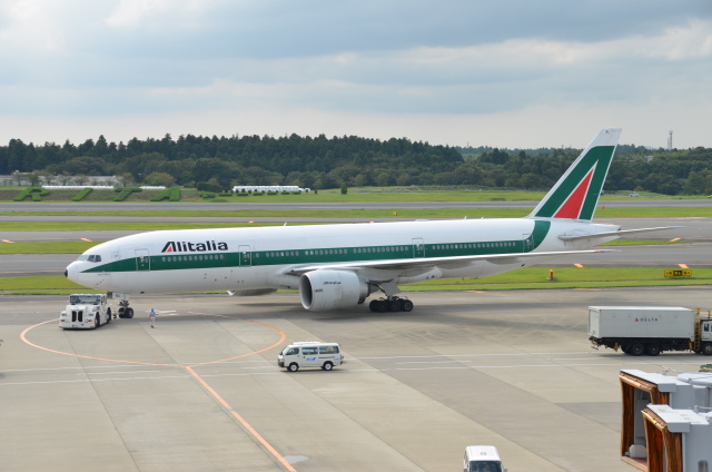 アリタリア航空Boeing777-200ER アリタリア航空 Boeing 777-200 EI-DDH 成田国際空港 航空フォト