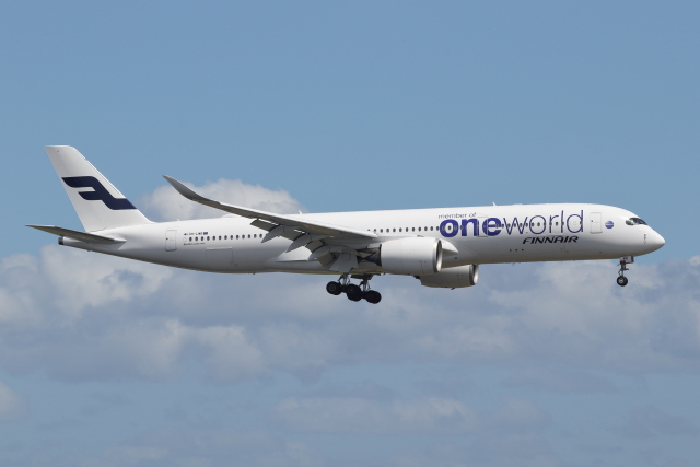 Mendoowoorrji」特別塗装機 カンタス航空 (737-800 | VH-XZJ