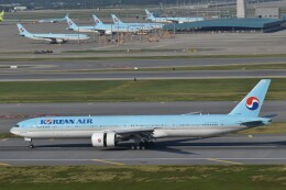 KOREAN AIR 777-200ER 大韓航空 コリアン ボーイング ph Korean Air Boeing 777-200ERの評価を含むシートマップ。